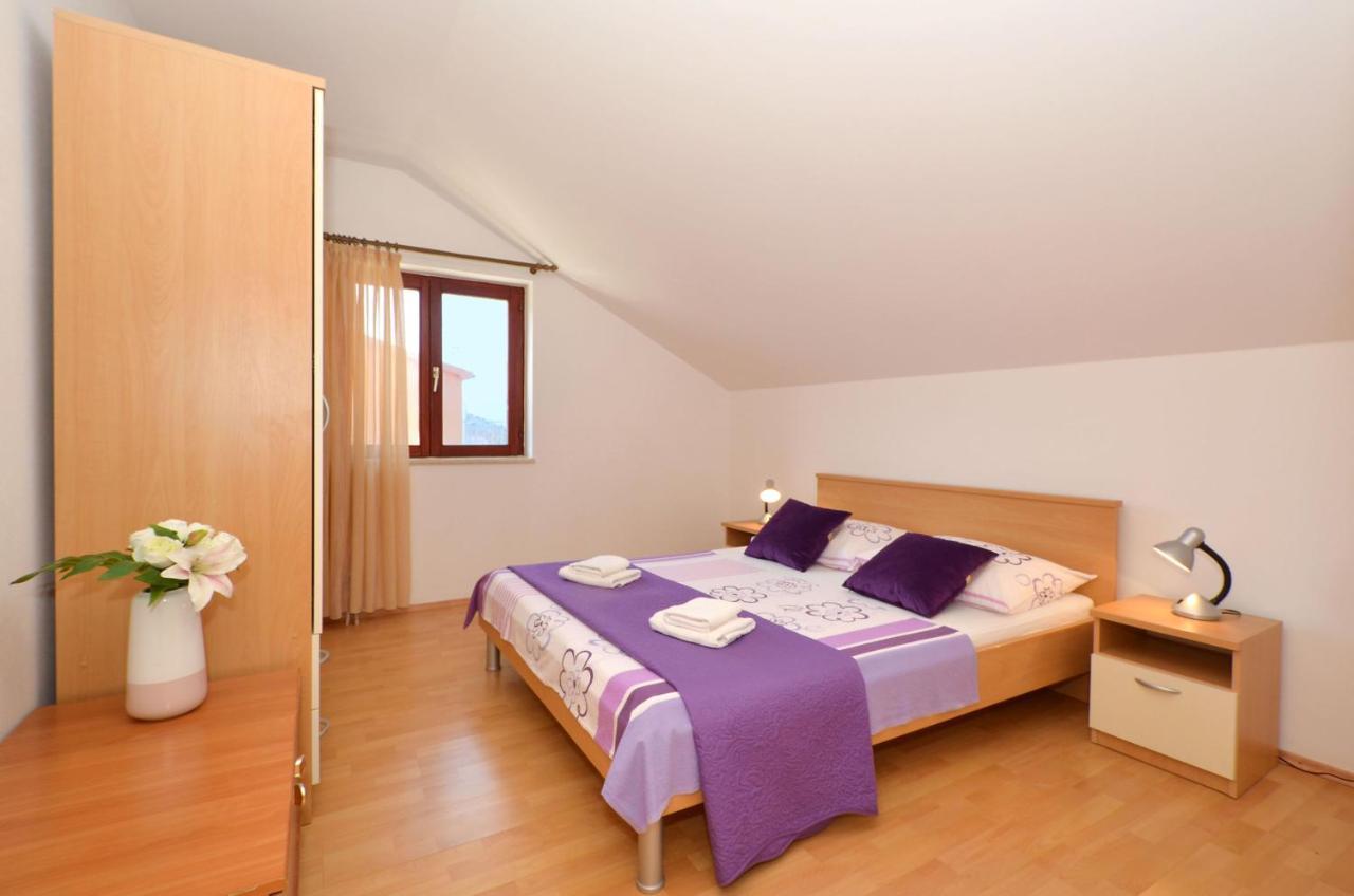 Apartments Pitesa Trogir Exterior foto